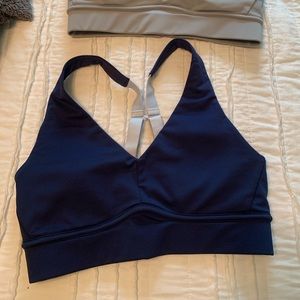 Fabletics sports bras size small